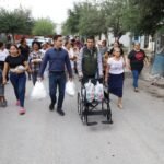 Dan apoyo comunitario con programa ‘Vecino a Vecino’