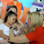 Inicia NL campaña nacional de vacunación