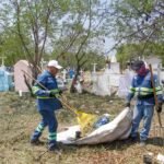 Realizan operativo de limpieza en panteones de Monterrey