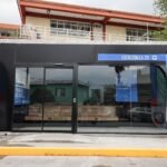 Llegan parabuses inteligentes a San Pedro