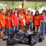 Arman Martha Herrera y vecinos limpieza en parque