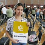 Supera NL 14,000 escrituras entregadas a familias