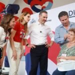 Entrega DIF Monterrey aparatos auditivos gratis