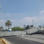 Tumba máquina del Metro puente en Constitución